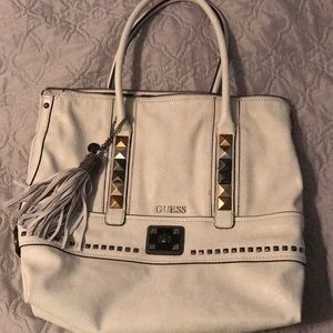 Guess bag!